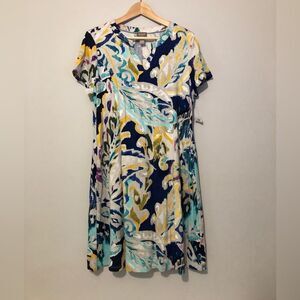 NWOT Chico’s Multicolor Paisley Floral Women's Size Medium Lightweight Dress